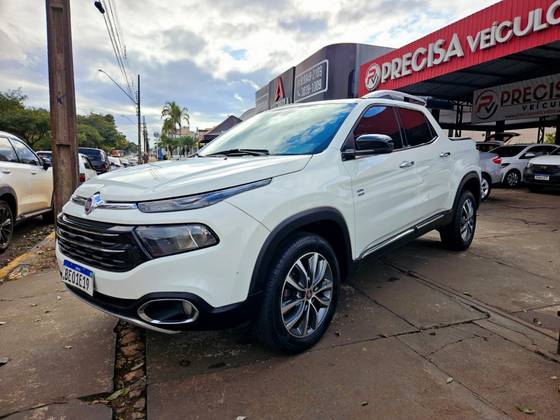 FIAT TORO 2.0 16V TURBO DIESEL VOLCANO 4WD AT9 FIAT TORO 2.0 16V TURBO DIESEL VOLCANO 4WD AT9
